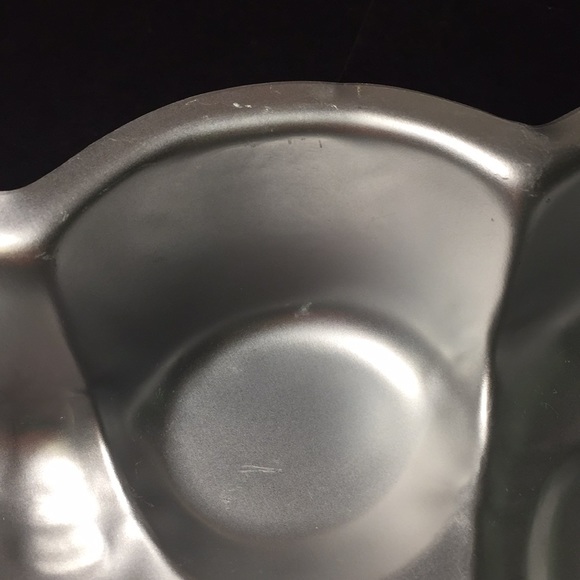 Vintage Cake Tin - Picture 5 of 9